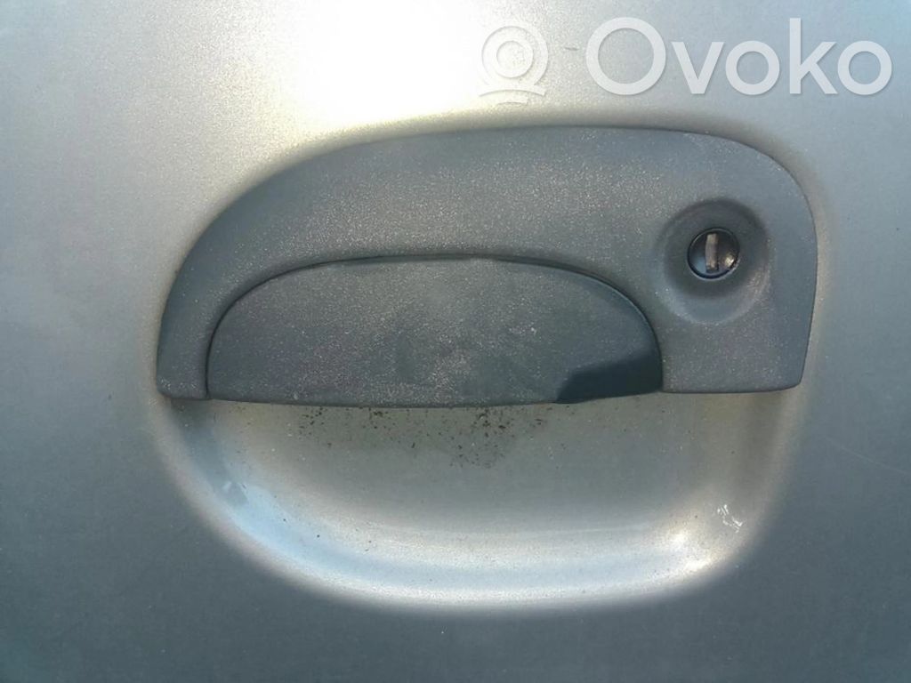 Etuoven ulkokahva