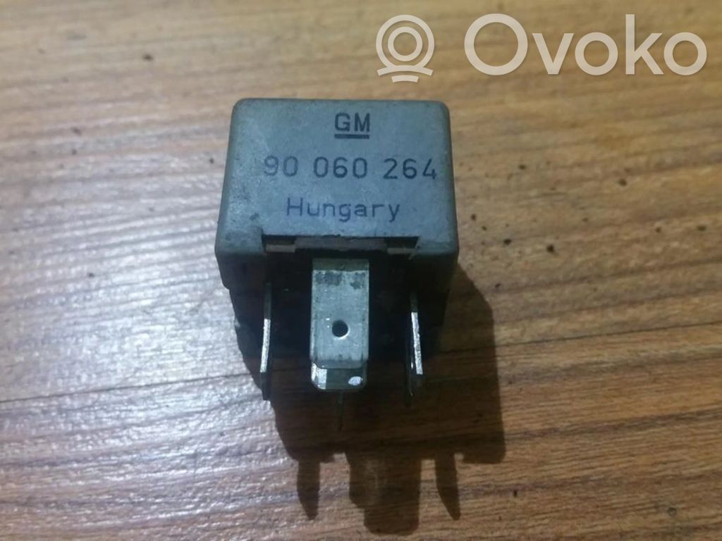 Otros relés   GM90060264,899623,899623,GM90060264
