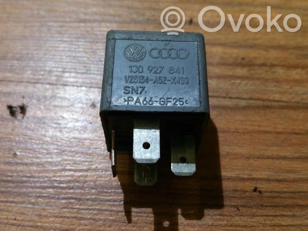 Otros relés   1J0927841,V23134A52X400,1J0927841,V23134A52X400,V23134A52X400