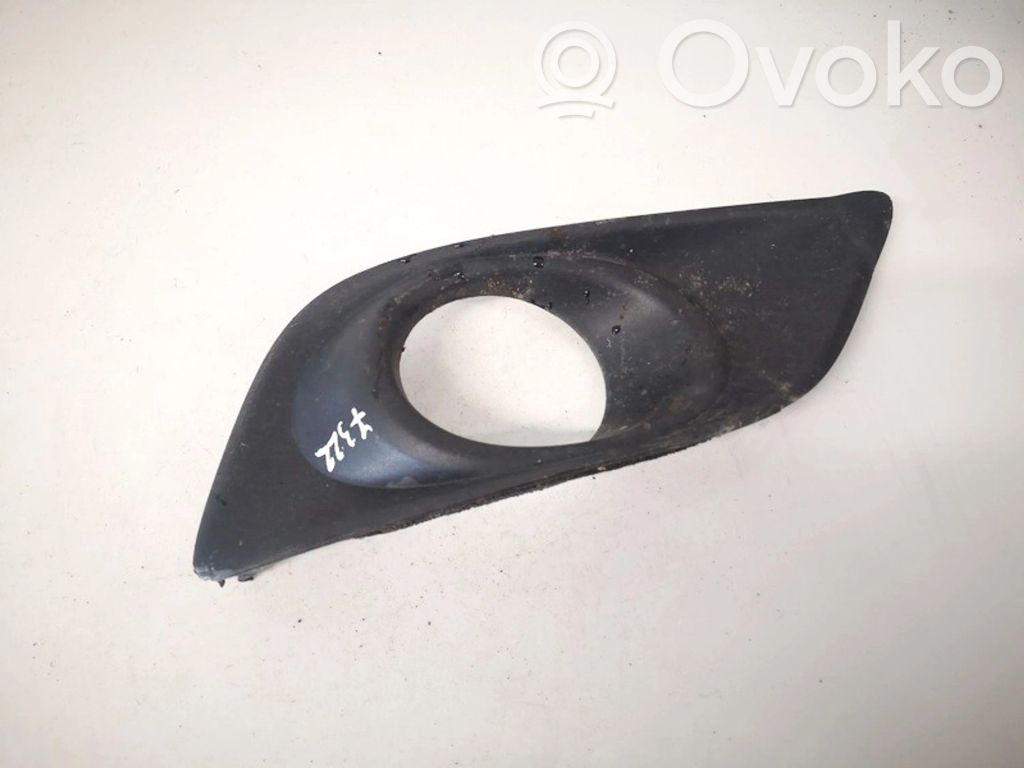 Toyota Avensis T250 Grilă inferioară bară față 