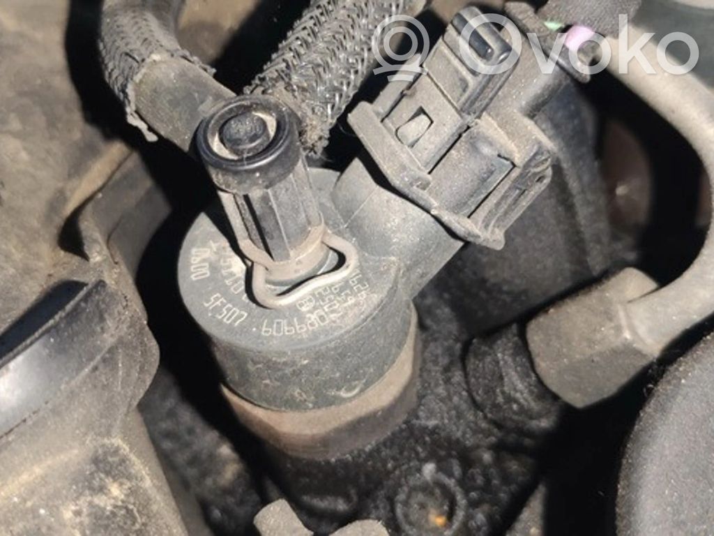 Injecteur de carburant   0445110239,0445110239