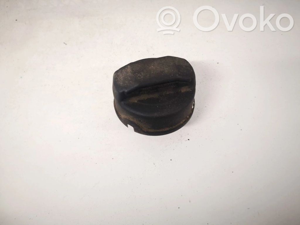 Audi A6 S6 C4 4A Tappo del serbatoio del carburante