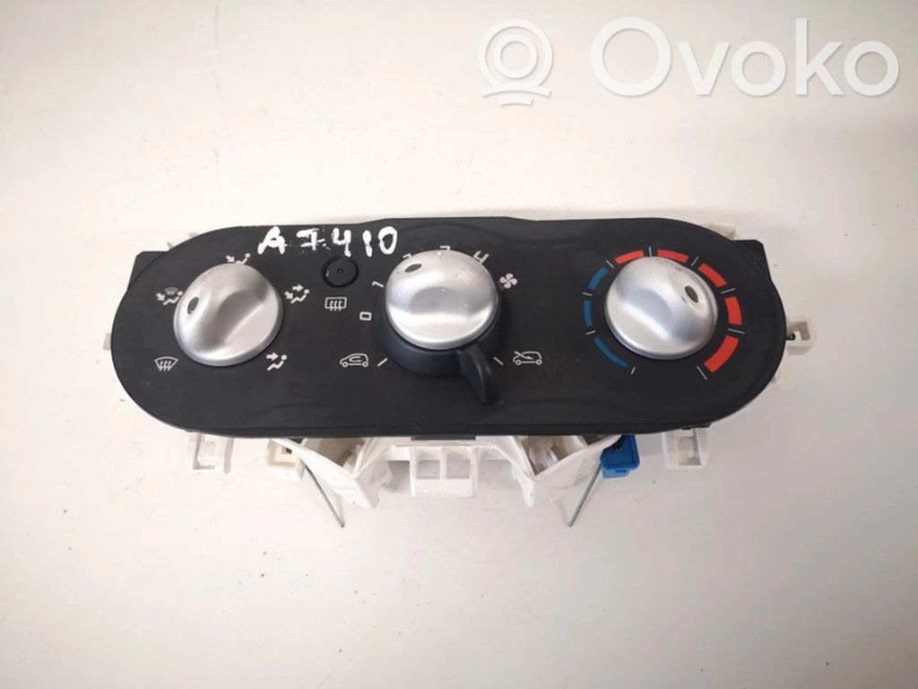 Renault Twingo II Climate control unit 