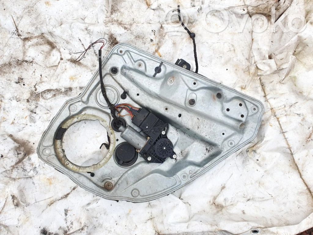 Volkswagen Golf IV Elektryczny podnośnik szyby drzwi bocznych / przesuwnych 