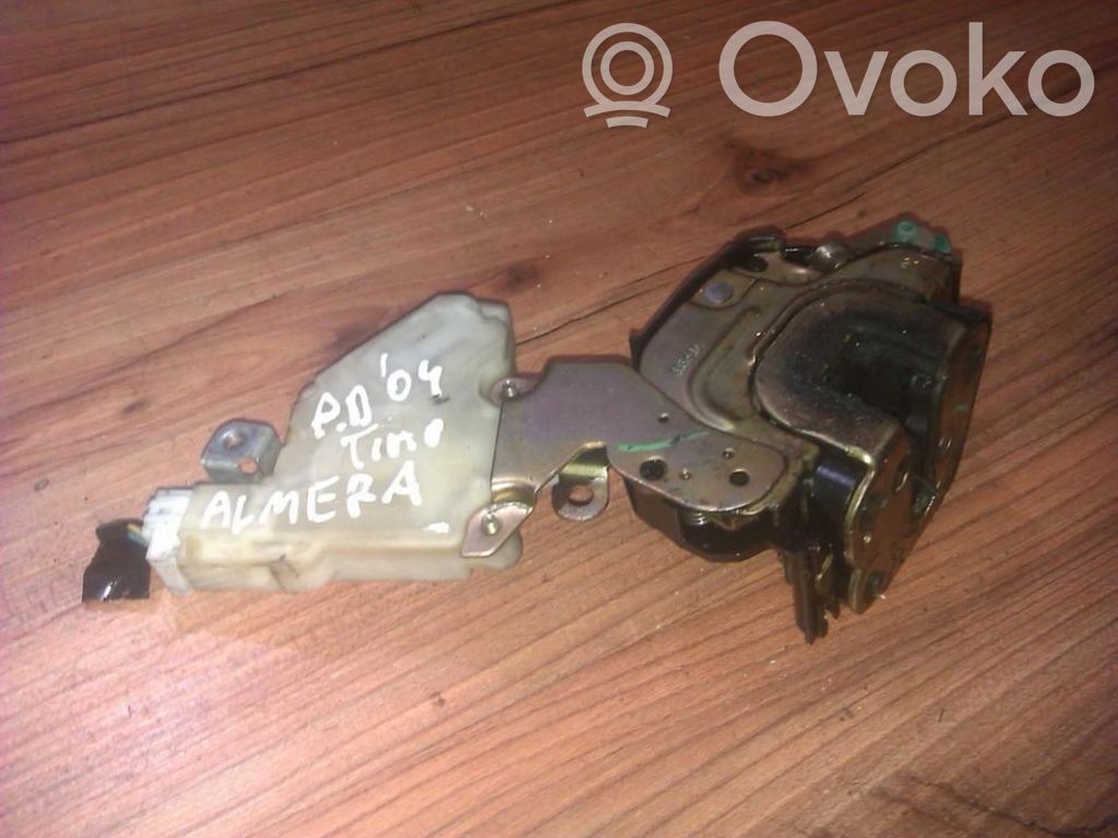 Nissan Almera Tino Serratura portiera anteriore