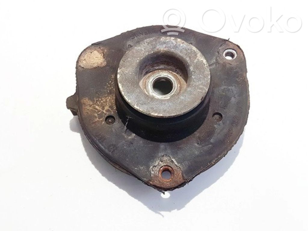 Supporto di montaggio della molla elicoidale   1K0412331B,CTS2104886,1K0412331B,CTS2104886