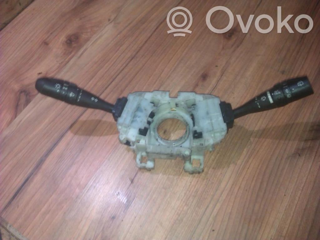 Mitsubishi Colt Leva/interruttore dell’indicatore di direzione e tergicristallo