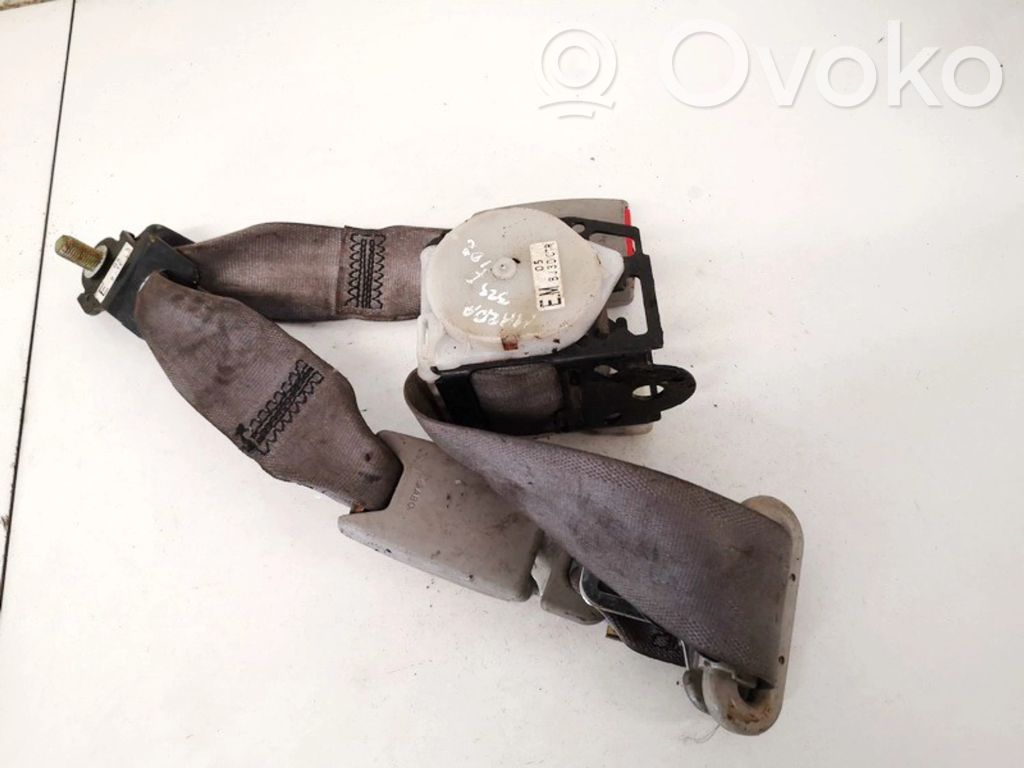 Mazda 323 F Cinturón medio (trasero) 