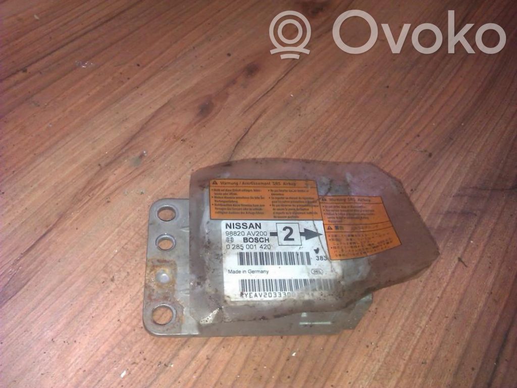 Unidad de control/módulo del Airbag   98820AV200,98820AV200