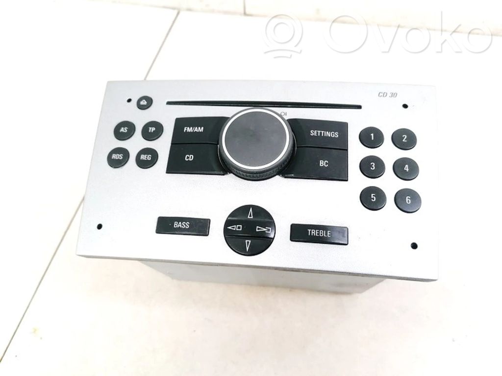 Opel Meriva A Unitate principală radio/CD/DVD/GPS 