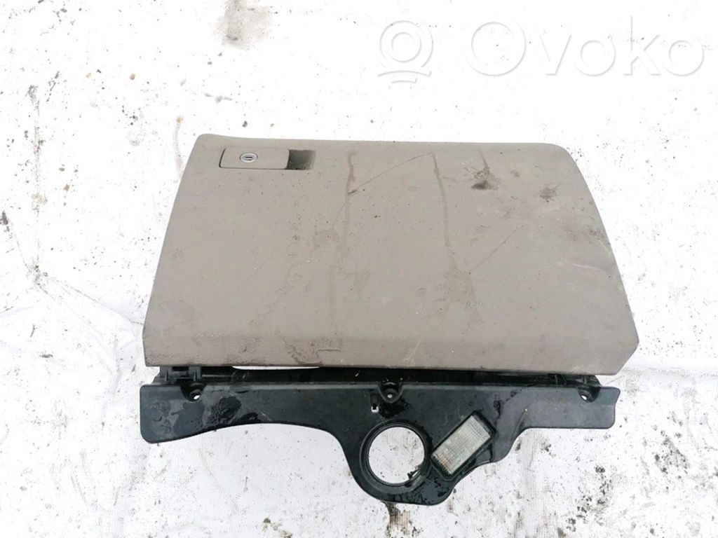 Handschuhfach   3C1857101,3C1857101