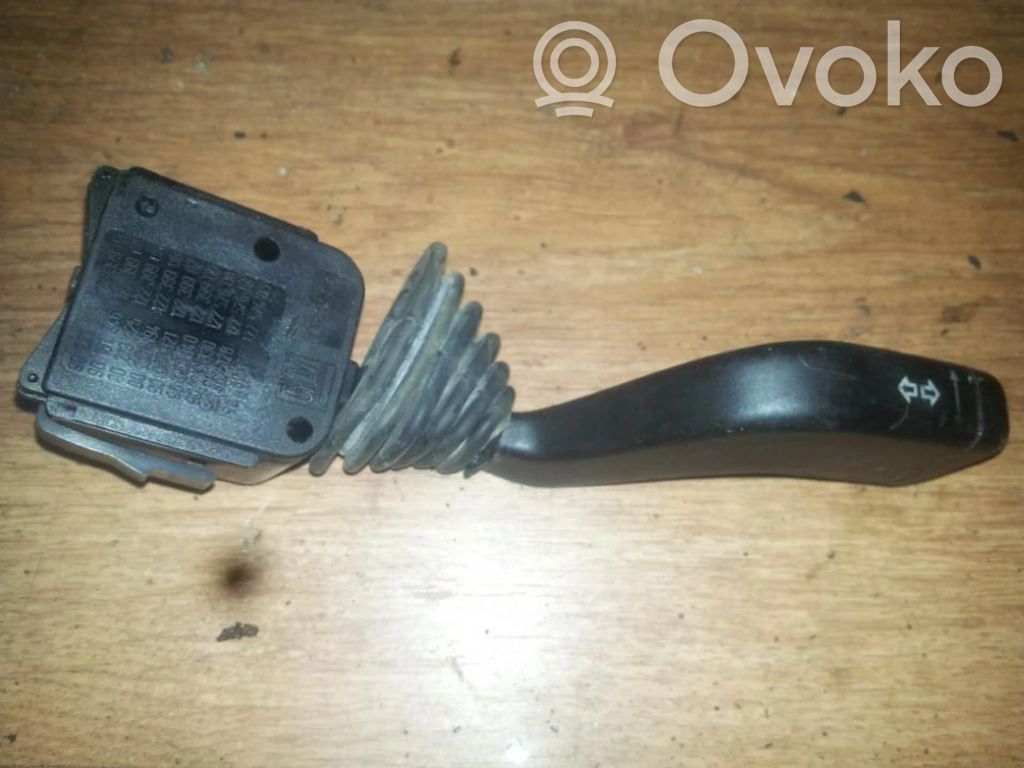 Opel Omega B1 Manetă semnalizator 