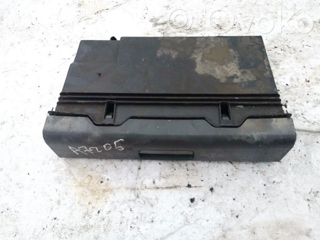 Volkswagen Touran I Vano portaoggetti 