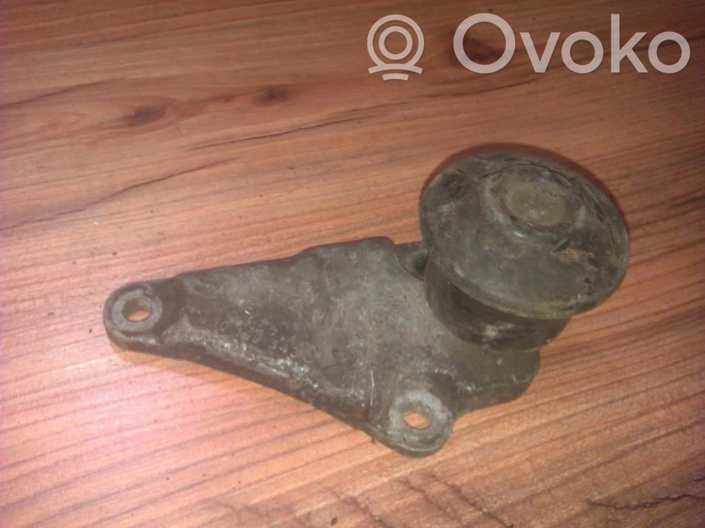 Audi 100 200 5000 C3 Support de moteur, coussinet 