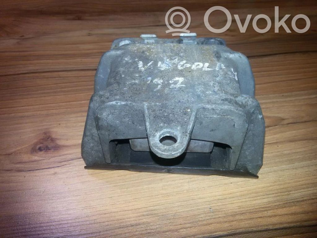 Volkswagen Golf IV Suport tampon motor