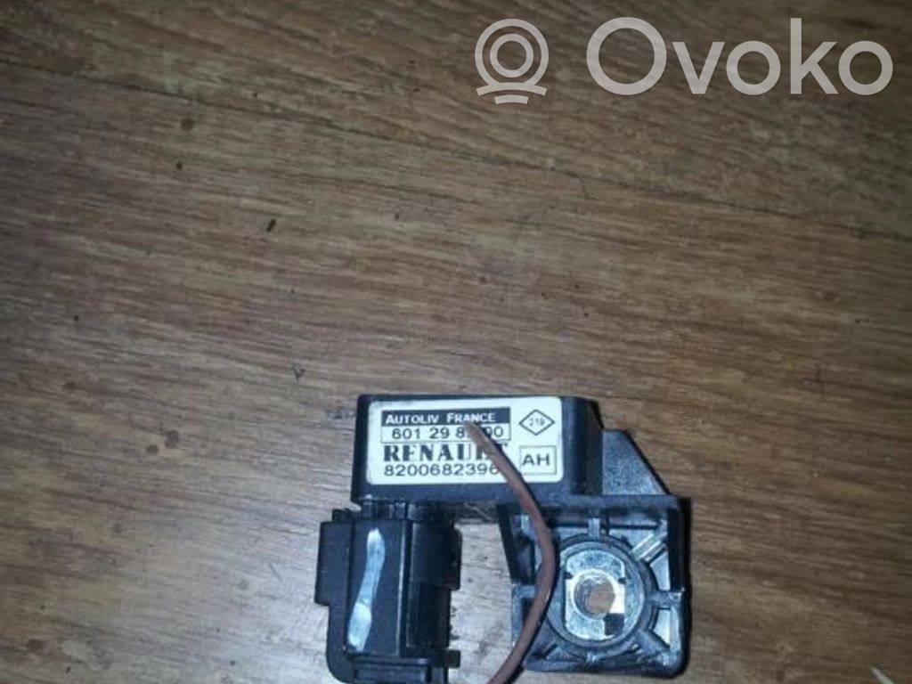 Airbagsensor Crashsensor Drucksensor   8200682396AH,601298200,601298200,8200682396AH