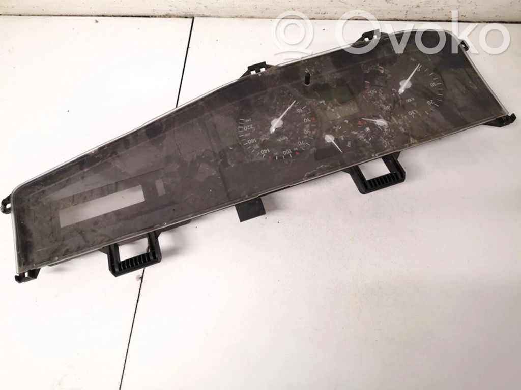 Renault Vel Satis Nopeusmittari (mittaristo) 