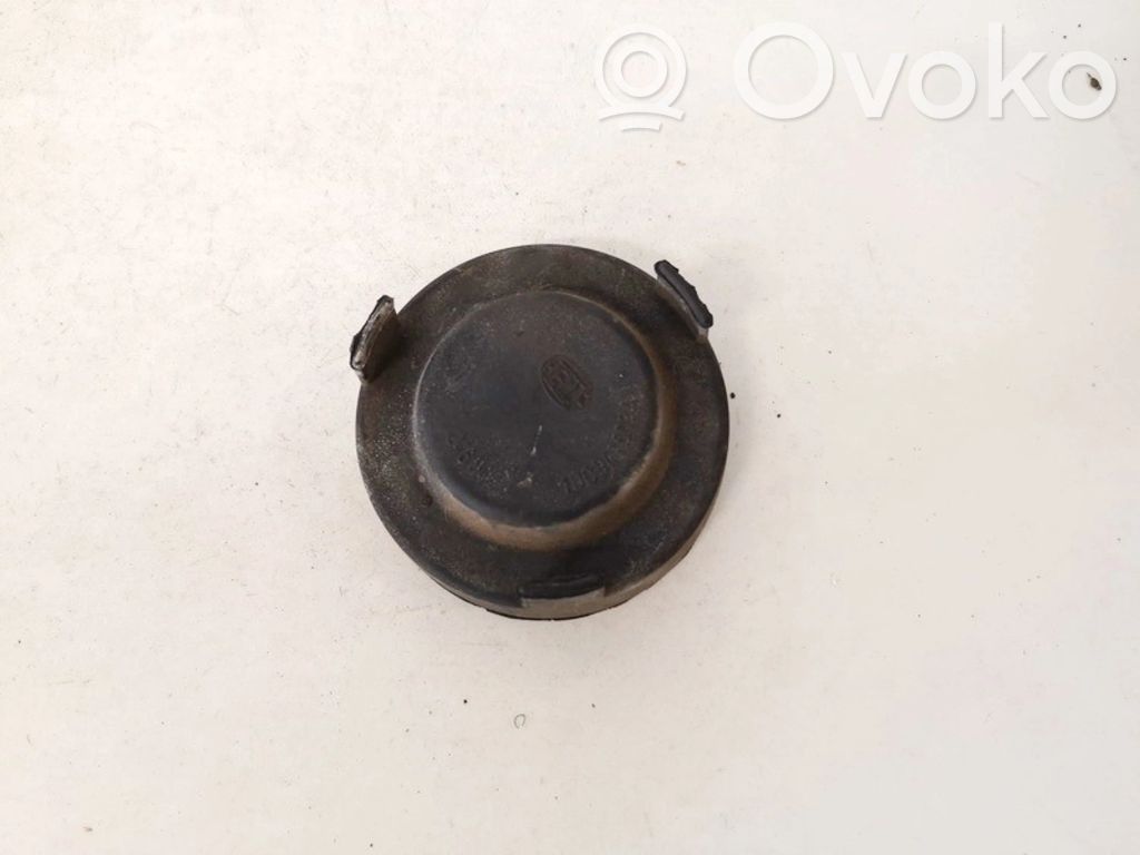 Skoda Octavia Mk1 (1U) Osłona żarówki lampy przedniej 