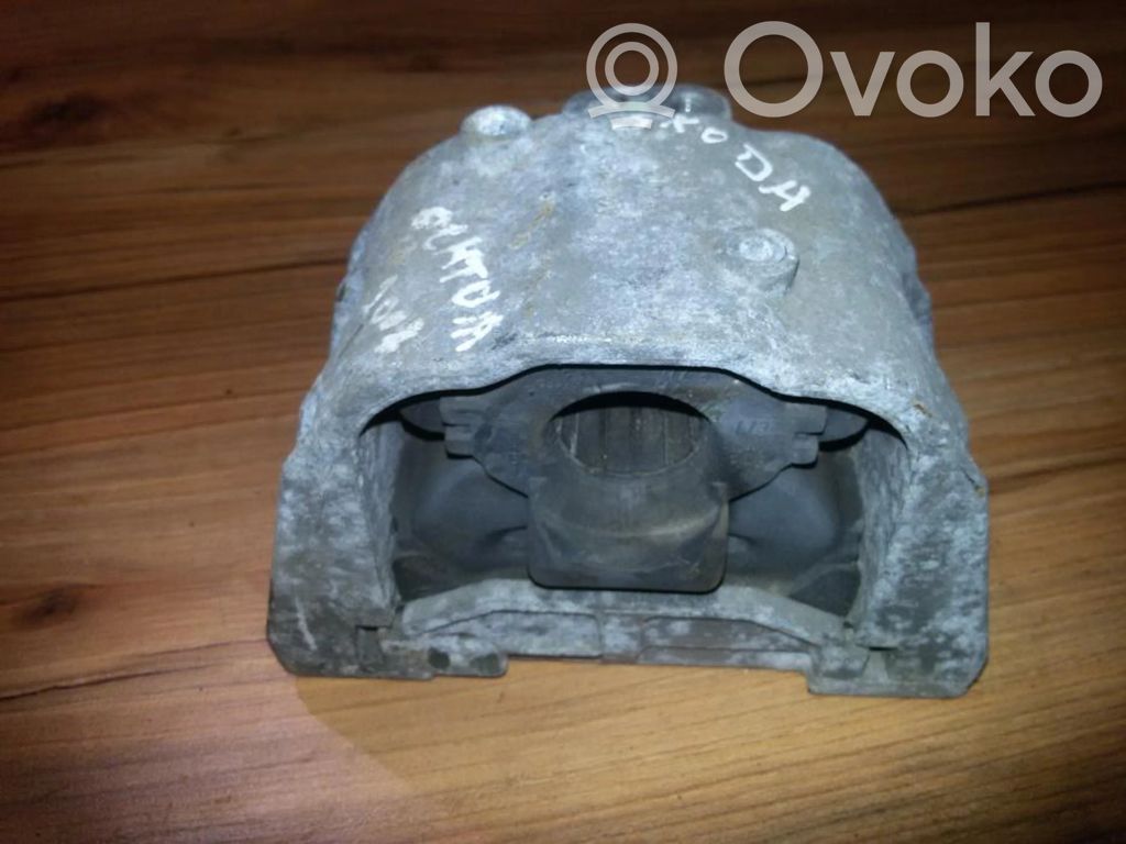 Skoda Octavia Mk1 (1U) Supporto di montaggio del motore