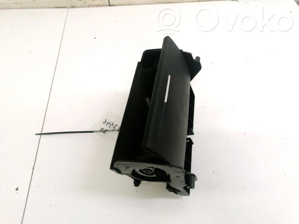 Subaru Legacy Cendrier 