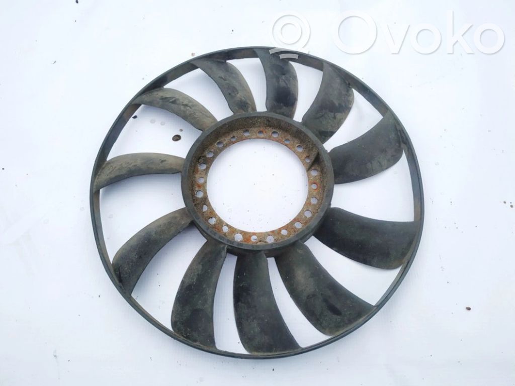 Impulsor de ventilador   058121301E,058121301E
