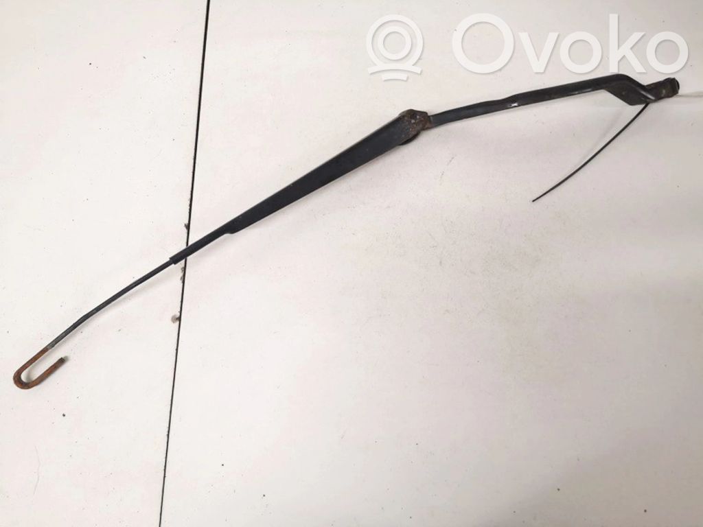 Nissan Almera N16 Ramię wycieraczki szyby przedniej / czołowej 