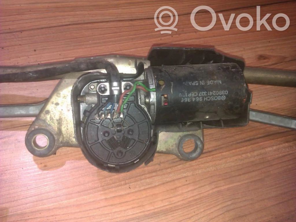 Motor del limpiaparabrisas   0390241337,0390241337
