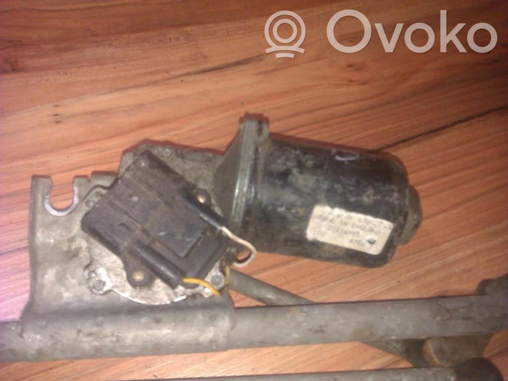 Opel Vectra B Wischermotor 