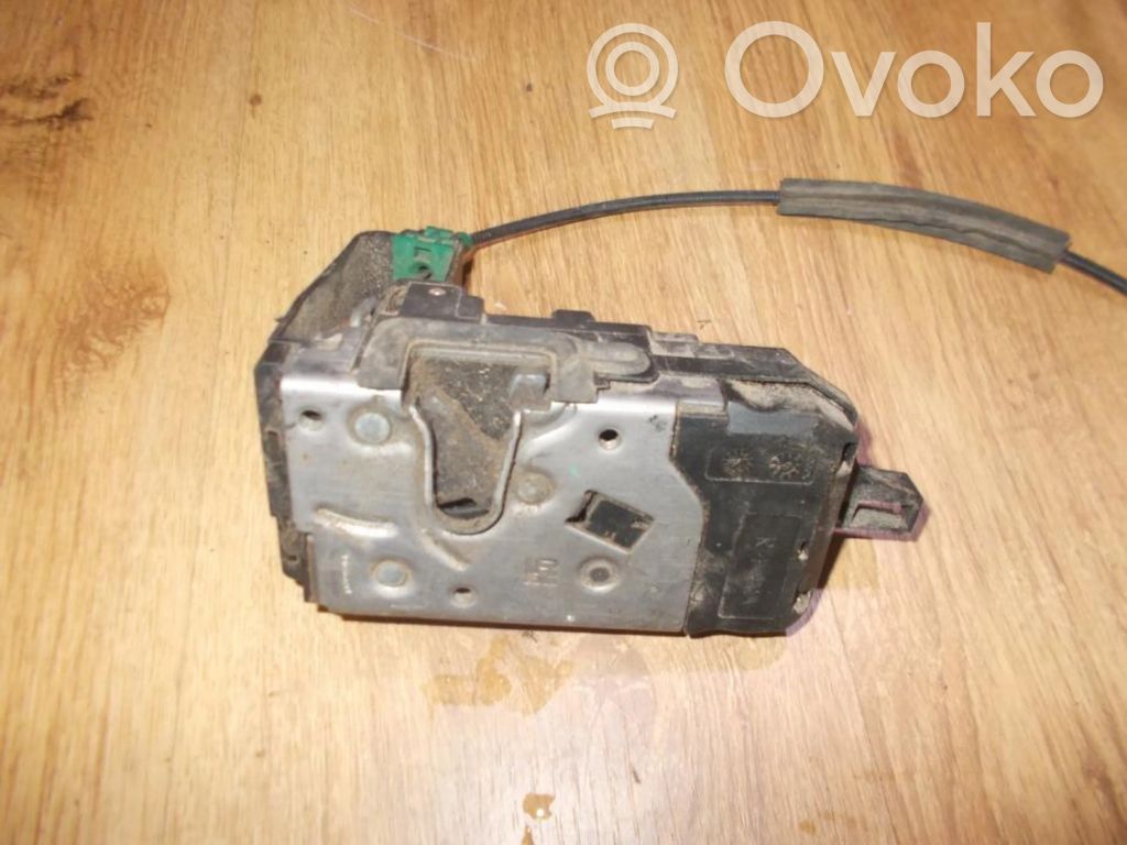 Opel Astra H Serratura portiera anteriore