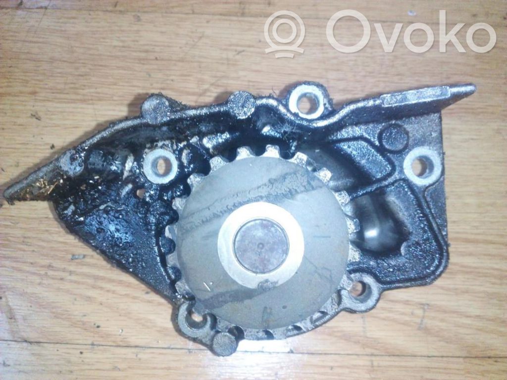Peugeot 406 Bomba de agua 