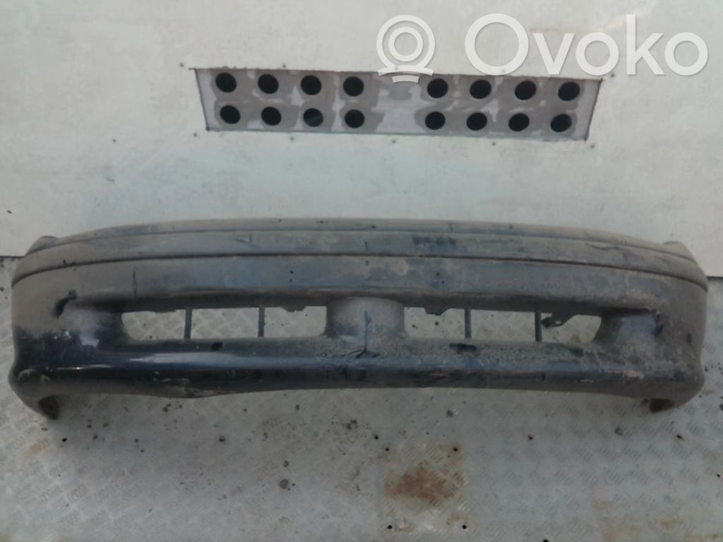 Chrysler Neon I Parachoques delantero 