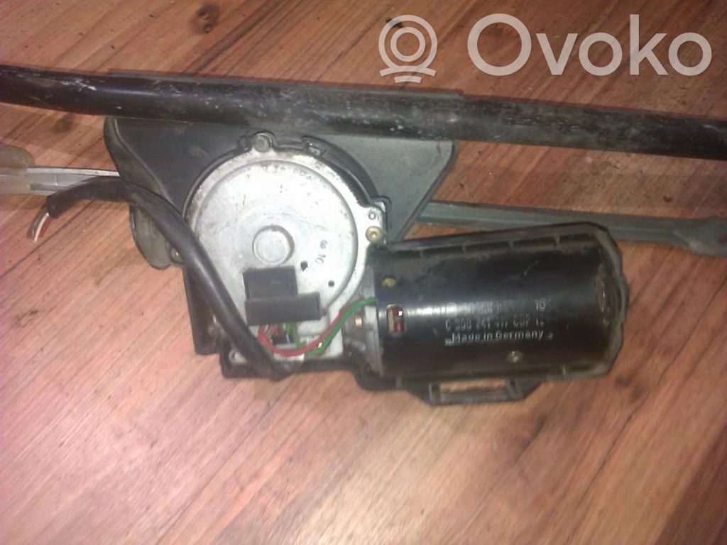 Motor del limpiaparabrisas   0390241417,0390241417