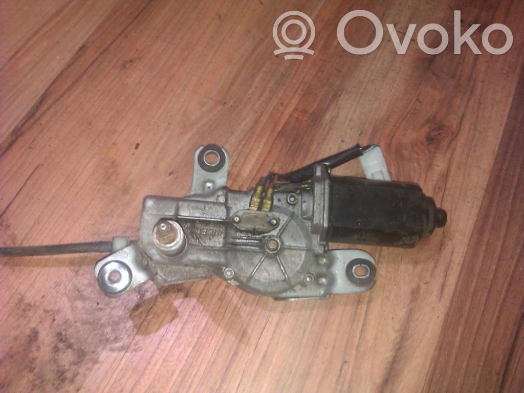 Nissan Sunny Silniczek wycieraczki szyby tylnej 