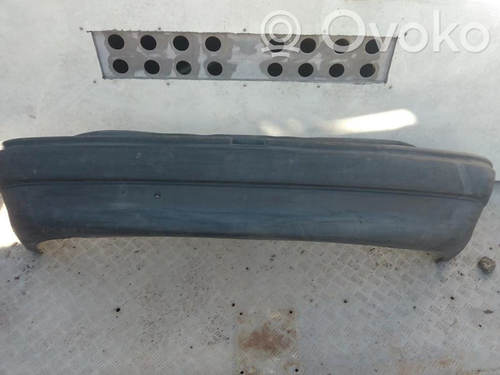 Opel Astra F Parachoques 