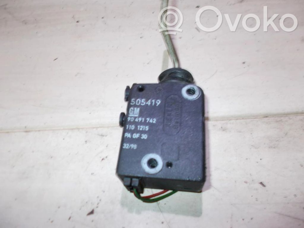 Motor închidere centralizată   90491742,505419,505419,90491742