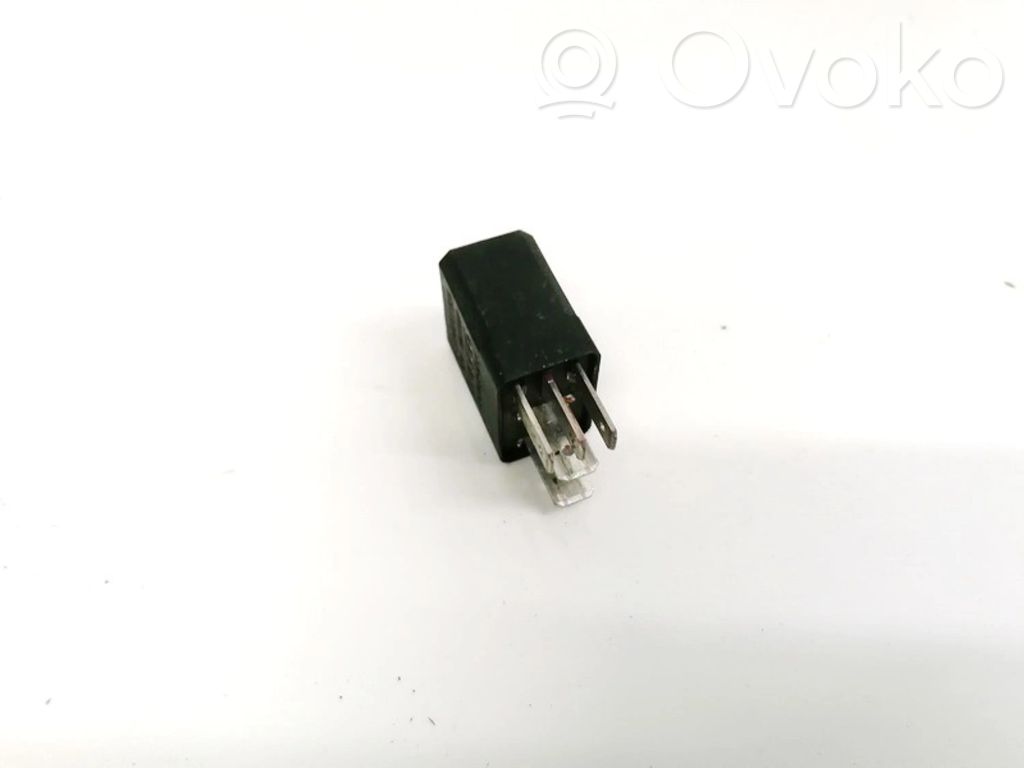 Otros relés   504049024,67750,504049024,67750