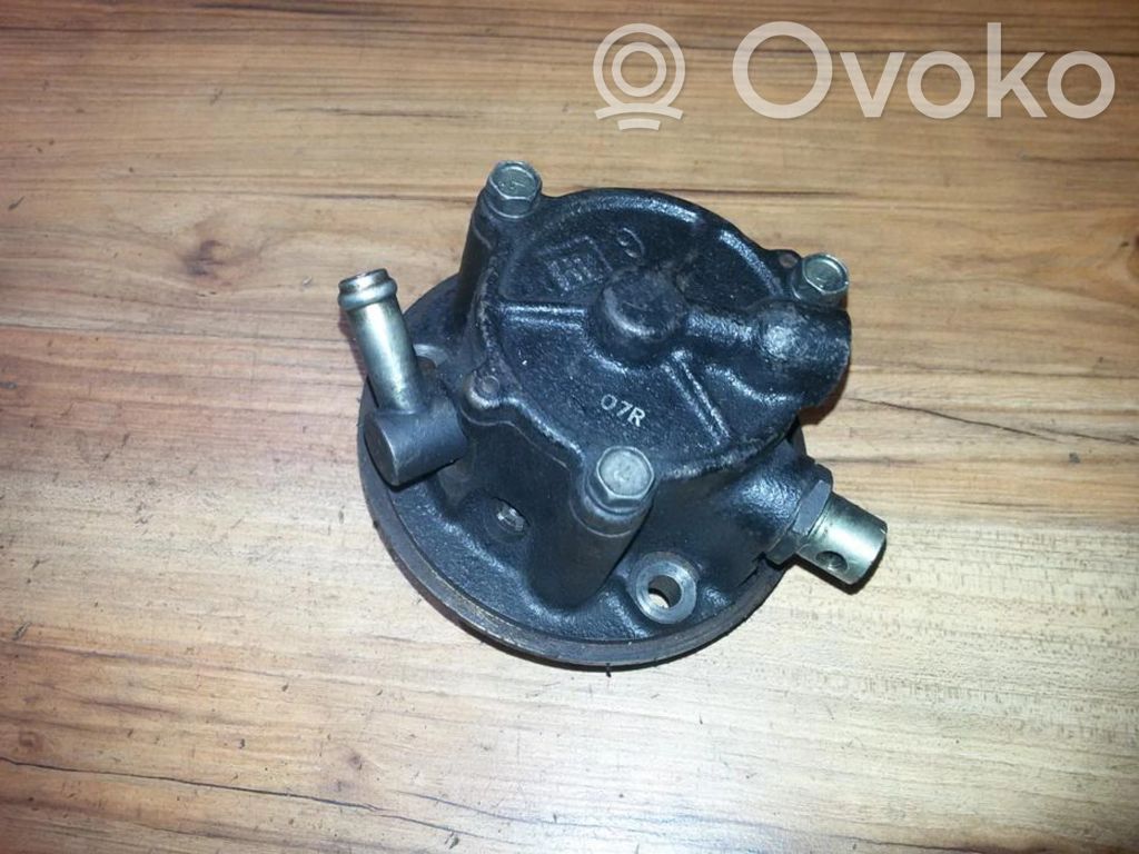 Nissan Primera Pompă vacuum 