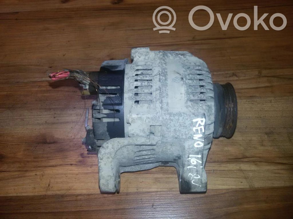 Renault Megane I Alternador 