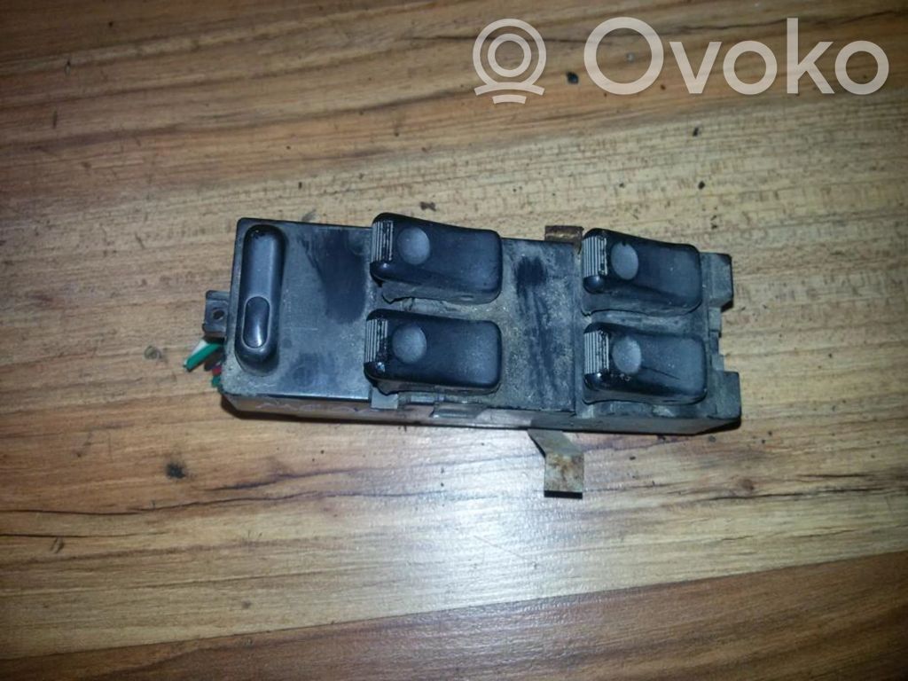 Interruptor del elevalunas eléctrico   HG3066350,HG3066350