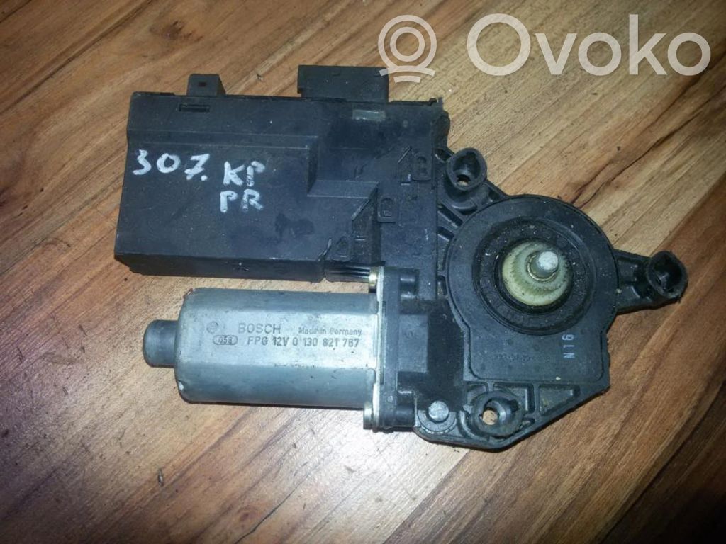 Peugeot 307 Motorino alzacristalli della portiera anteriore 