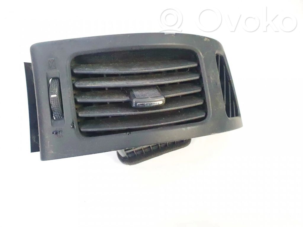 Hyundai i30 Grilă ventilație centrală 