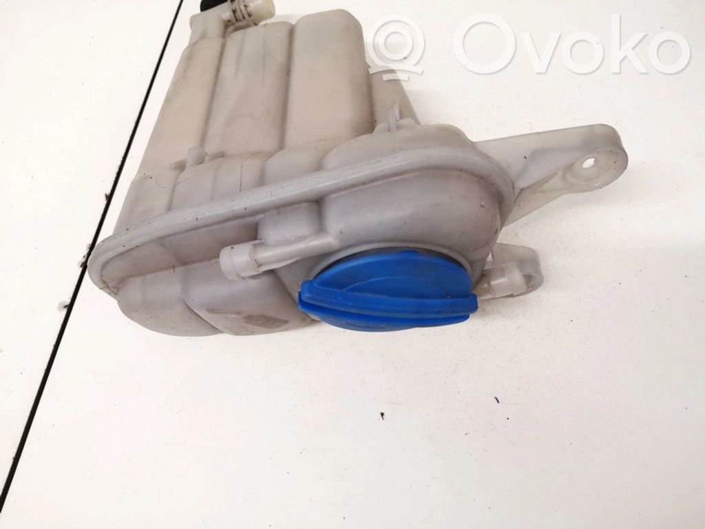 Audi A4 S4 B8 8K Serbatoio di compensazione del liquido refrigerante/vaschetta