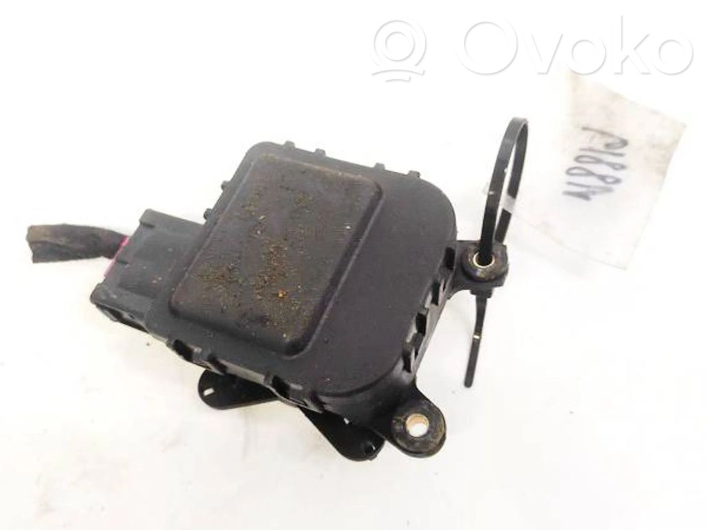 Volkswagen PASSAT B5.5 Motor/actuator clapetă aer 