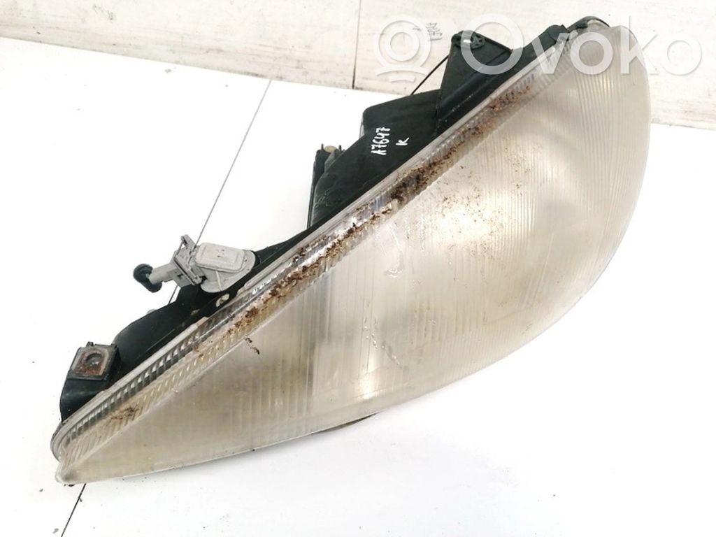 Peugeot 206 Faro/fanale 