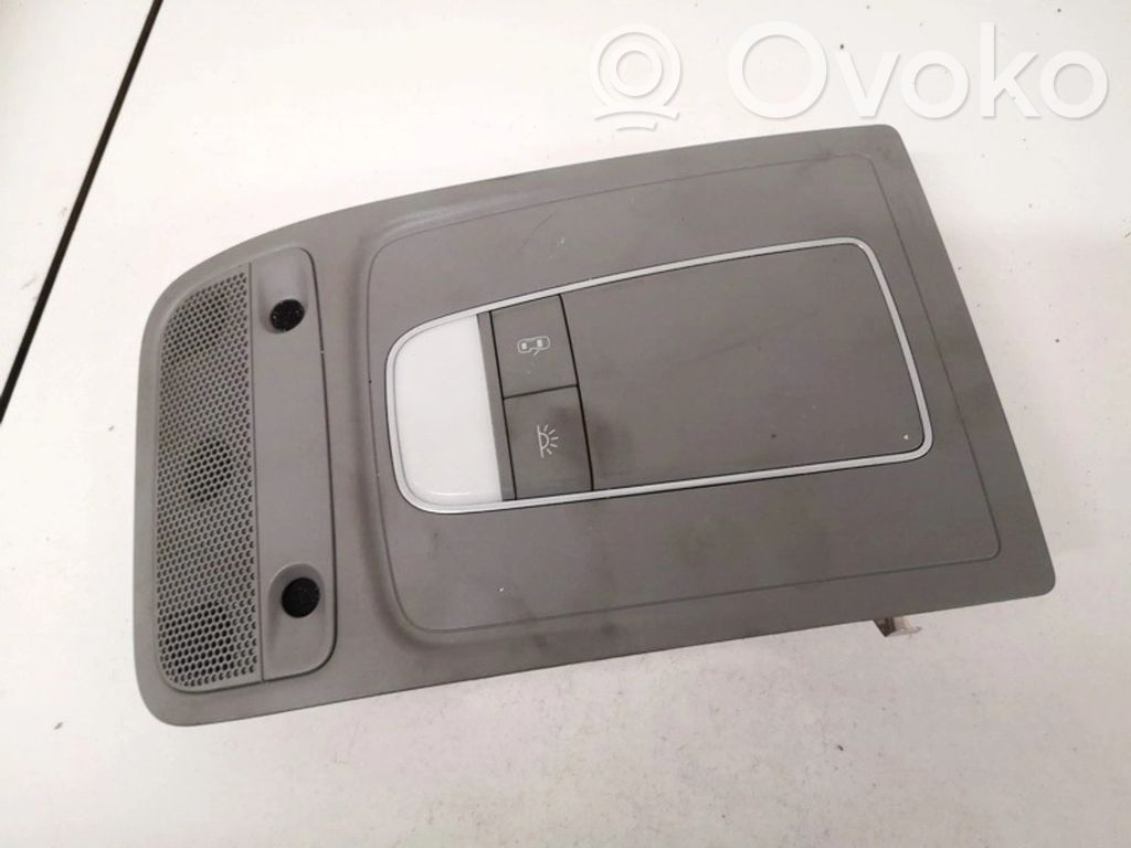 Luz del asiento delantero   8V0951177,8V0951177