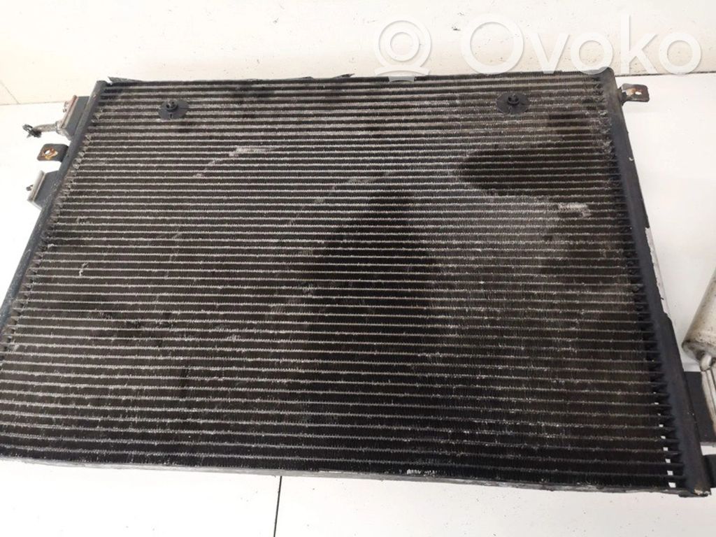 Radiatore di raffreddamento A/C (condensatore)