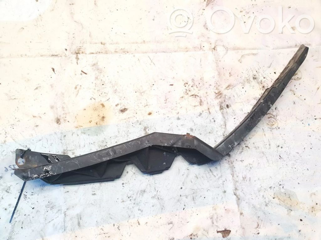 Skoda Octavia Mk2 (1Z) Staffa di rinforzo montaggio del paraurti anteriore 