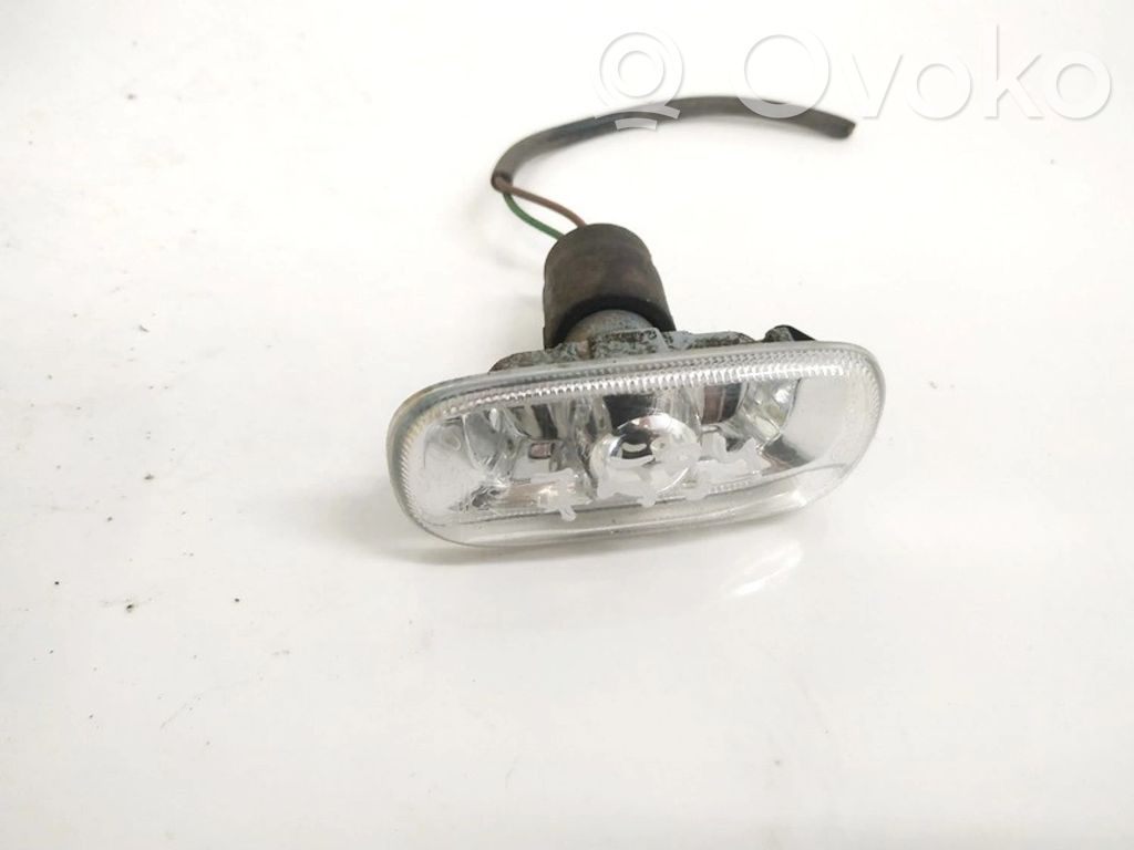 Audi A4 S4 B6 8E 8H Indicatore di direzione del parafango anteriore