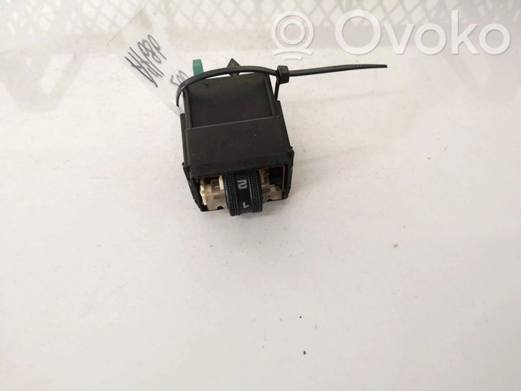 Audi A6 S6 C5 4B Comutator încălzire scaune 