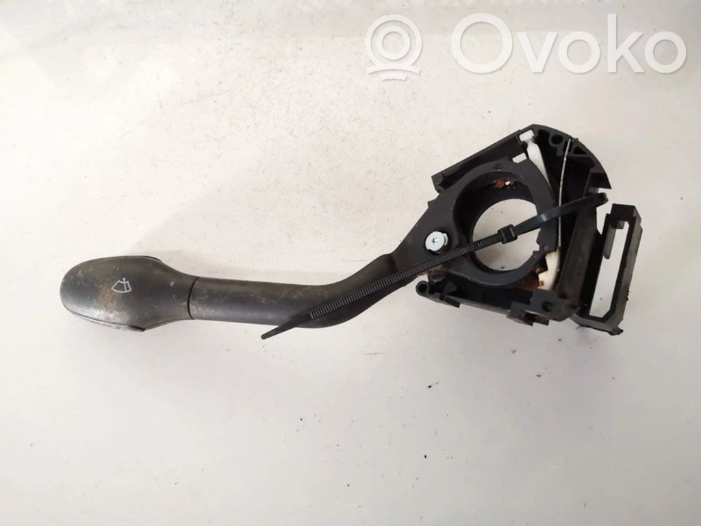 Volkswagen PASSAT B4 Leva comando tergicristalli 